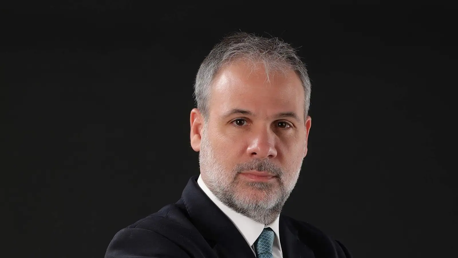 عماد مارتينوس
